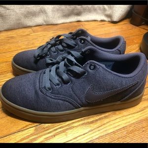 Nike SB